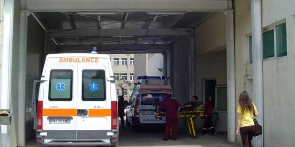 Taximetristul bătut a ajuns la spital, dar a refuzat internarea (foto: arhivă)