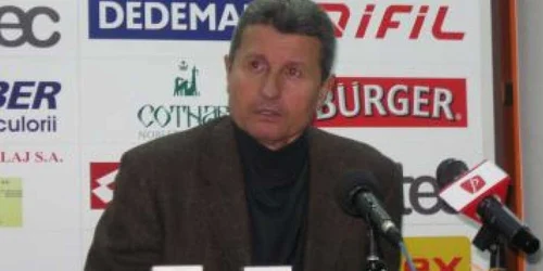 Neamţ: Antrenorul Mulţescu vrea transferuri la Ceahlăul