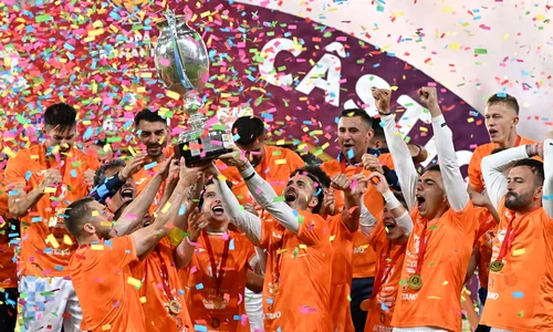 Corvinul Hunedoara, castigatoarea Cupei Romaniei (Sportpictures) jpg
