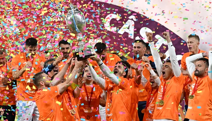 Corvinul Hunedoara a cucerit prima Cupă a României din existența sa (FOTO: Sportpictures)