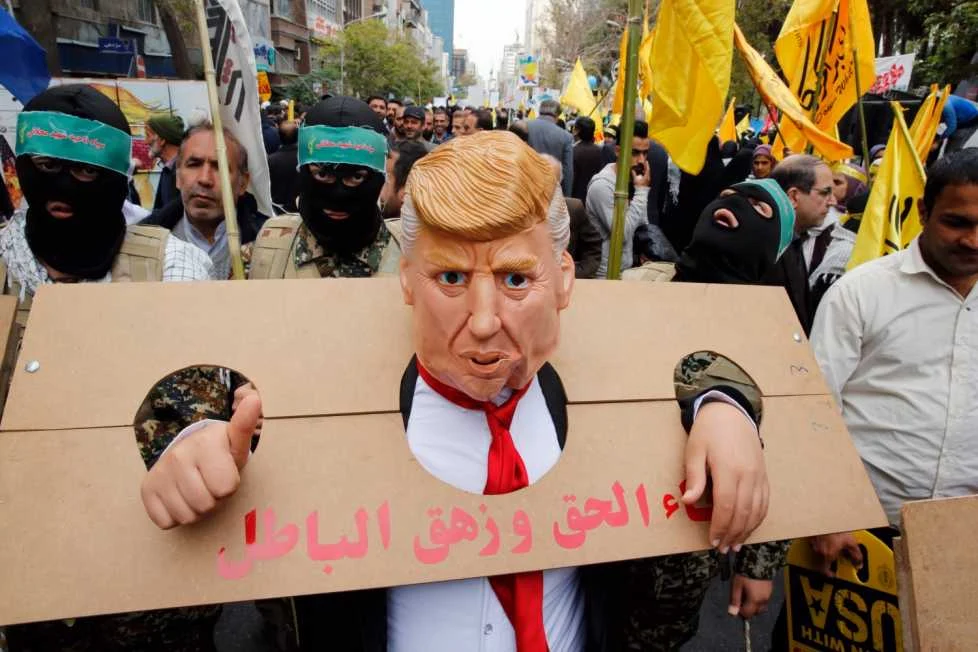 Iranul îl amenință pe Trump cu moartea: „Ai grijă de tine, ca nu cumva să fii eliminat”. Președintele Parlamentului iranian cere ochi pentru ochi