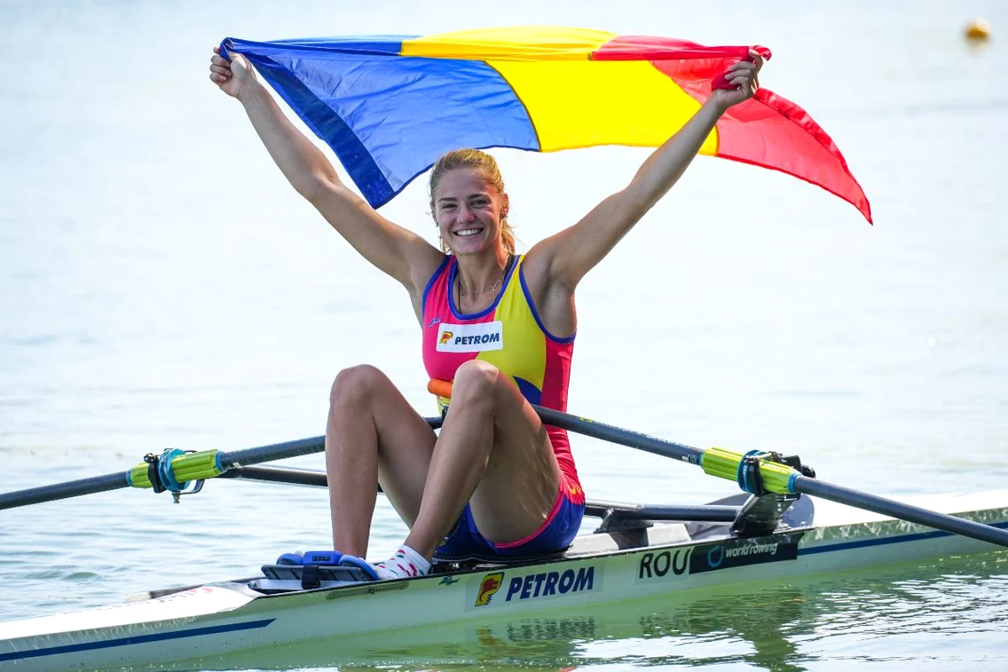 Canotorii români la CM din Canada