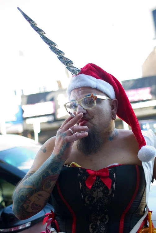 Costumațiile de la SantaCon au fost cu adevărat inedite