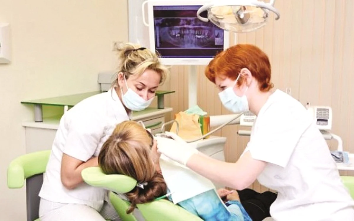 Moldovenii stabiliţi în UE spun că nu au nevoie de poliţă medicală acasă
