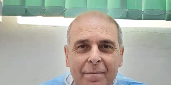 dr Virgil Musta