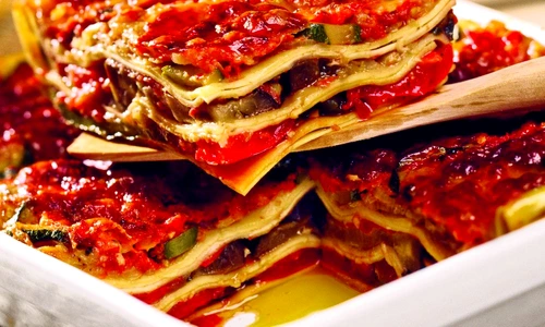 lasagna cu dovlecei si rosii jpeg