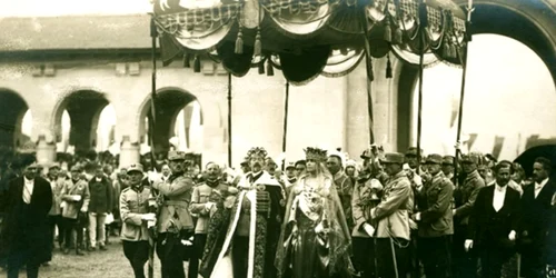 incoronarea regelui ferdinand si reginei maria jpg