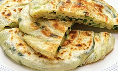 placinte cu ceapa verde jpg