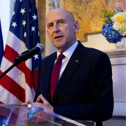 John Healey foto Ministry of Defence png