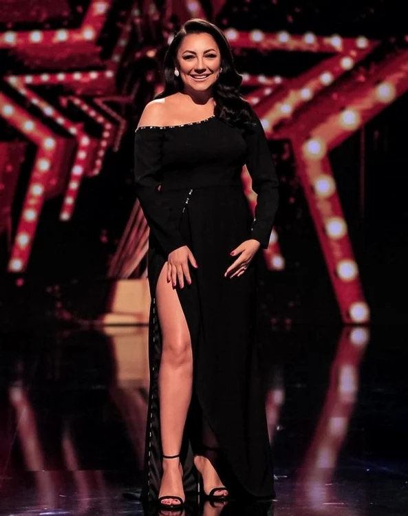 Andra a ales o rochie neagră pentru marea finală a emisiunii Sursă foto: PRO TV
