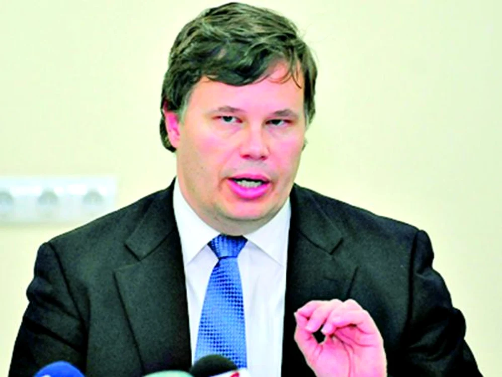 Jeffrey Franks e din nou în România pentru negocieri