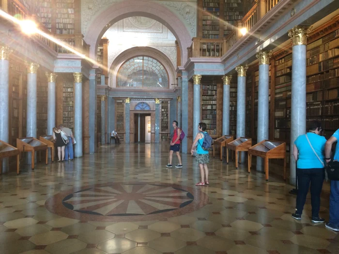 Abaţia milenară Pannonhalma din Ungaria - monument de patrimoniu UNESCO Foto Sînziana Ionescu