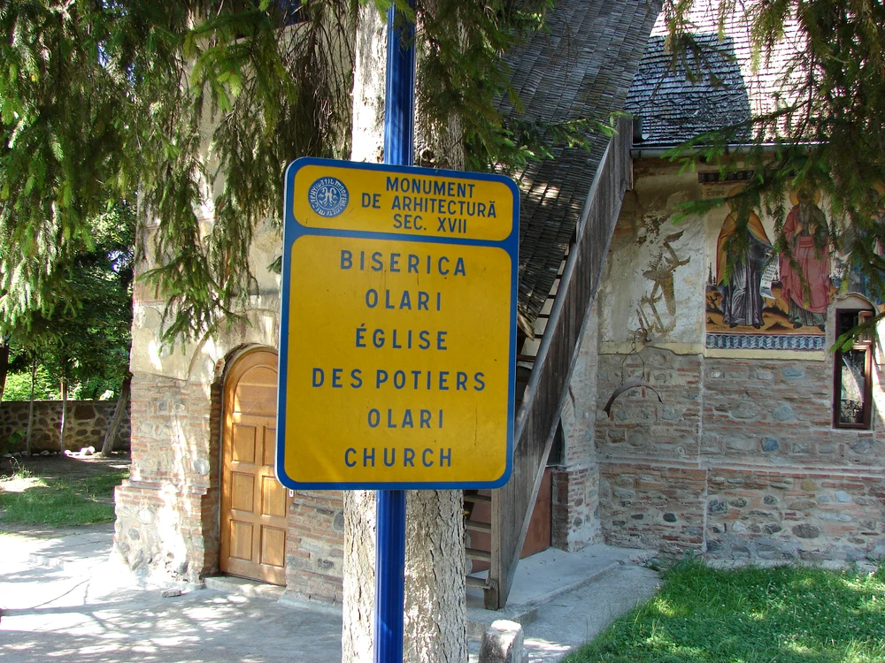 Biserica Olari din Curtea de Argeş jpeg