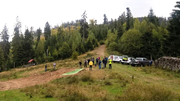 Rămășitele pământești ale unui bărbat executat de Securitate, deshumate în Munții Apuseni / FOTO jpeg