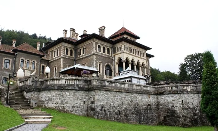Rivalul Peleşului: Castelul Cantacuzino jpeg