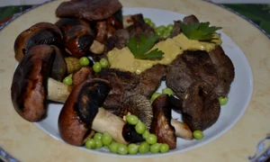 gratar din hulughite si ceafa de porc jpeg