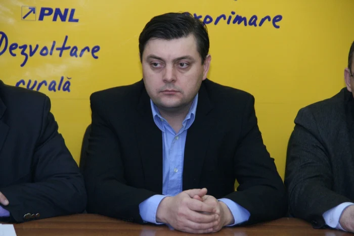 Marius Zmău, fostul şef al organizaţiei municipale a PNL Suceava. FOTO www.sandrinio.ro