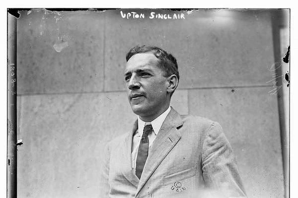 Upton Sinclair 