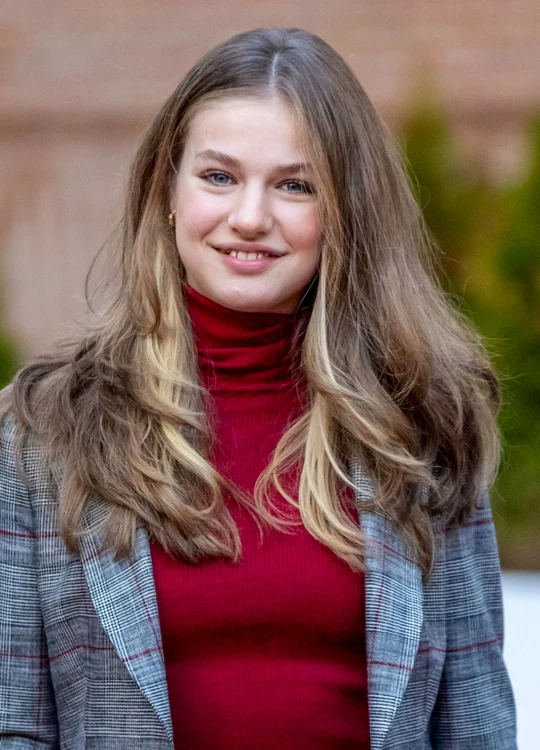 Prințesa Leonor în vizită la Crucea Roșie, Profimedia (2) jpg