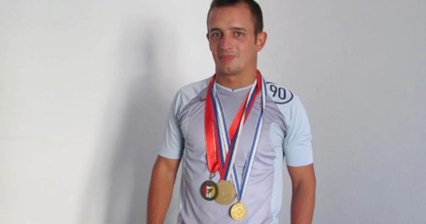 Băcăuanul are zeci de medalii în palmares