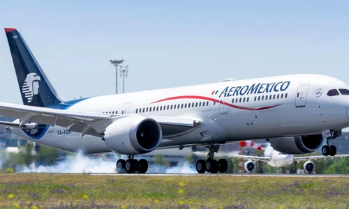 avion mexic shutterstock jpg