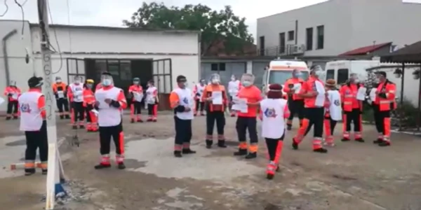 cluj protest ambulanta