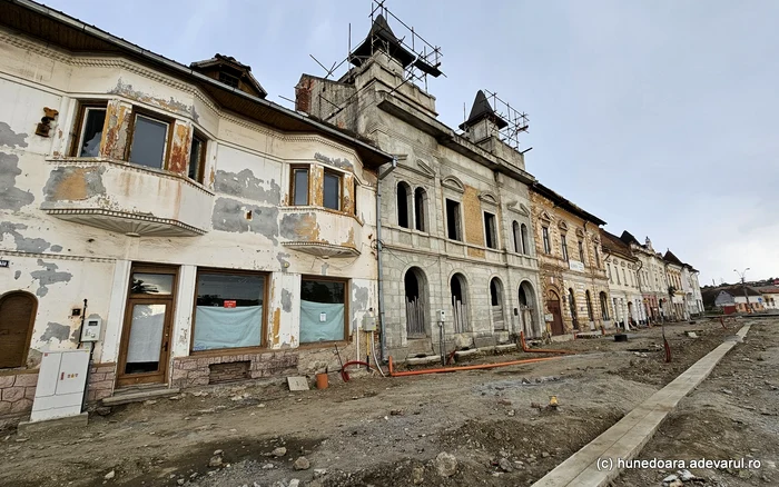 Clădiri vechi de peste un secol din Centrul istoric. Foto: Daniel Guță. ADEVĂRUL