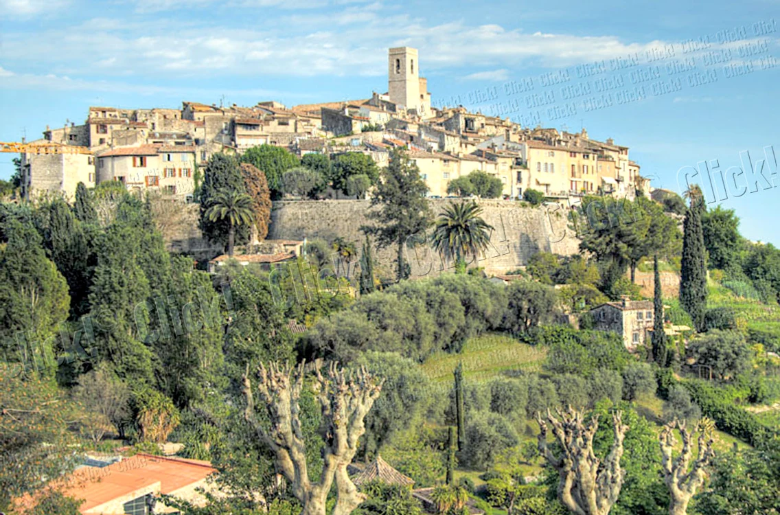 St. Paul de Vence este un orăşel din Alpii  Maritimi, în sudul Franţei