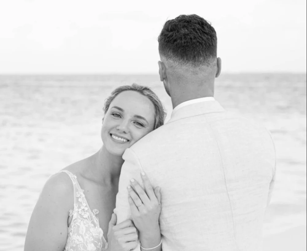 Drama unei tinere influencerițe care a născut acasă: a murit la 30 de ani din cauza unei hemoragii severe