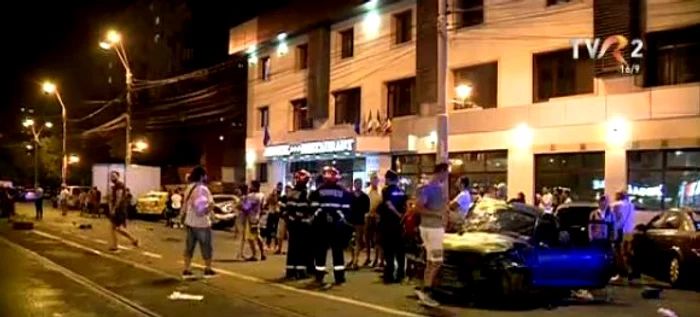 Opt maşini au fost implicate în accidentCaptură TVR