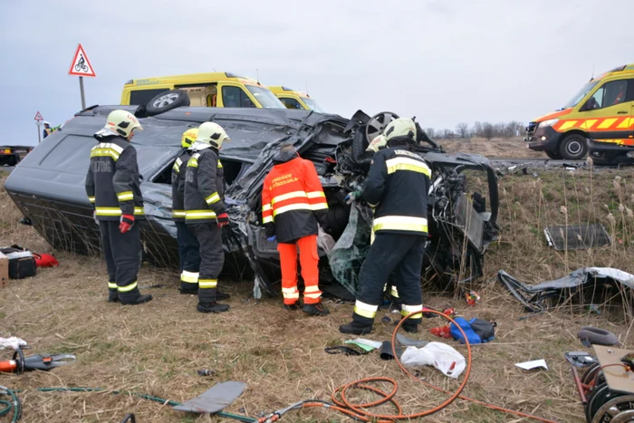 Accidentul s-a petrecut pe Autostrada 42, în Ungaria FOTO Antena 3 CNN