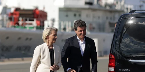 Vizita preşedintei Comisiei Europene Ursula Von Der Leyen pe fregata Regele Ferdinand, în portul Constanța. FOTO Inquam Photos / George Calin