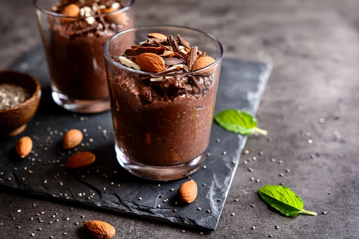 Budincă de avocado cu cacao. 