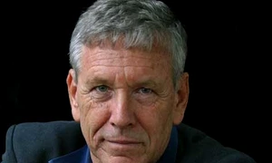 Amos Oz, două zile la Bucureşti jpeg