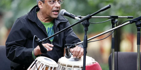 Trilok Gurtu a participat la un workshop în care a vorbit despre muzica sa