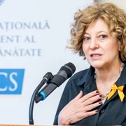 oana gheorghiu foto facebook png