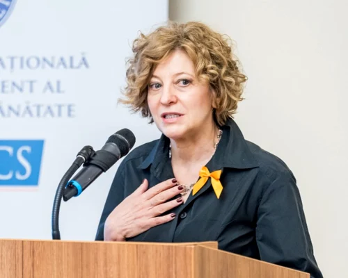 oana gheorghiu foto facebook png