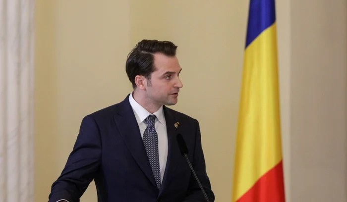 Nicușor Dan nu dorește o dezbatere cu Sebastian Burduja FOTO Inquam Photos / Octav Ganea