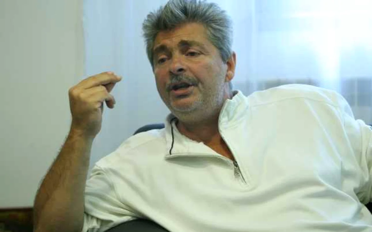 Sorin Ovidiu Vîntu, un scriitor plagiator FOTO Adevărul