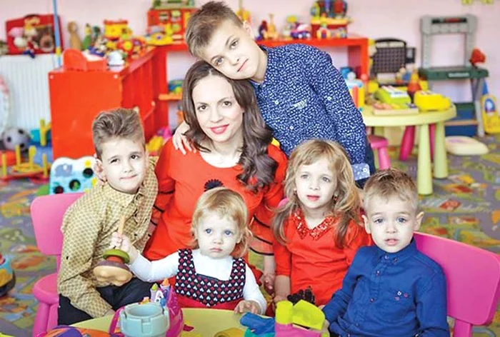 Fosta solistă de la Angels,  mândră de cei 5 copii