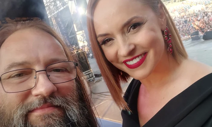 Părintele Dan Damaschin, alături de Andreea Marin jpg