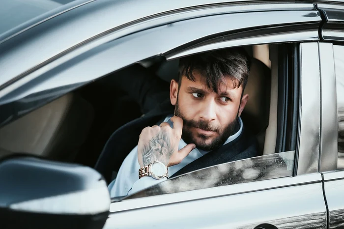 Șofer în trafic Foto: Pixabay.com