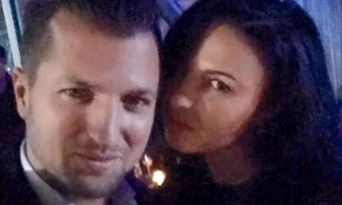 Alexandra și Valentin pozează într un cuplu fericit pe rețelele de socializare jpeg