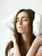 indoor shot frustrated upset young woman suffering from insomnia some sleeping disorder Foto Freepik jpg