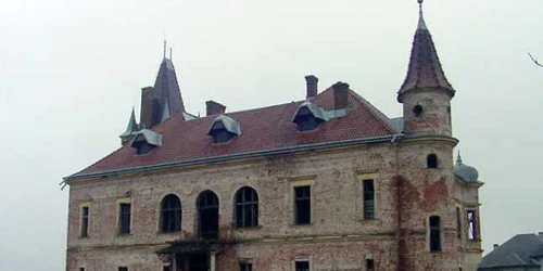 castelul pribilesti