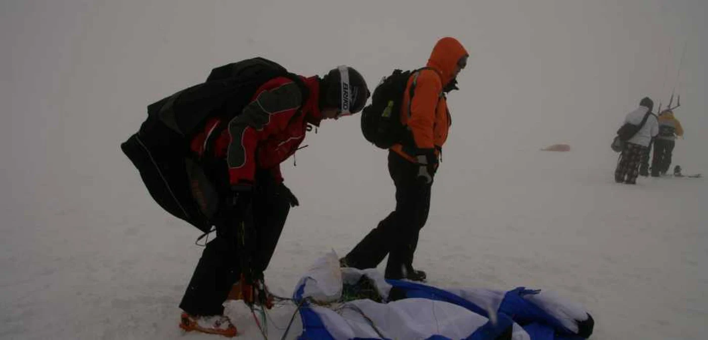 In urma cu doi ani, Marius Duta a reuşit să depăşească recordul mondial la saltul cu parapanta din balon