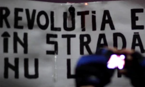 „Protestele au devenit un element constant de contestare” – interviu cu Ruxandra GUBERNAT şi Henry RAMMELT jpeg