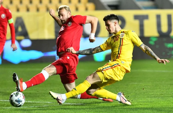 Dennis Man a fost folosit pentru prima dată de Rădoi contra BelarusuluiFOTO: Sportpictures.eu