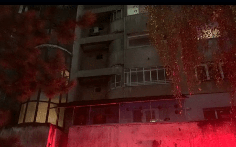 Explozie într-un bloc de locuințe din Cluj: cinci oameni au fost răniți, inclusiv un copil