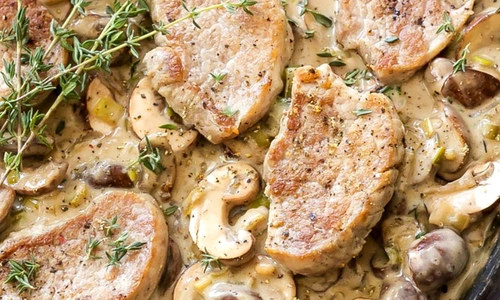 Muschiulet de porc cu sos de praz si ciuperci jpeg